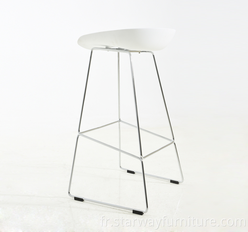 Chromed Metal Leg Bar Stool